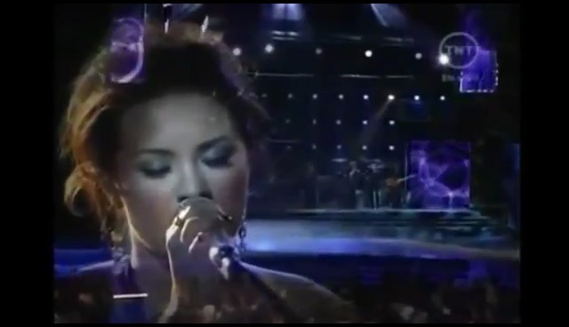 bscap0007 - Demi Lovato AND Pablo Alboran - Solamente Tu Live At Latin Grammy s 2011