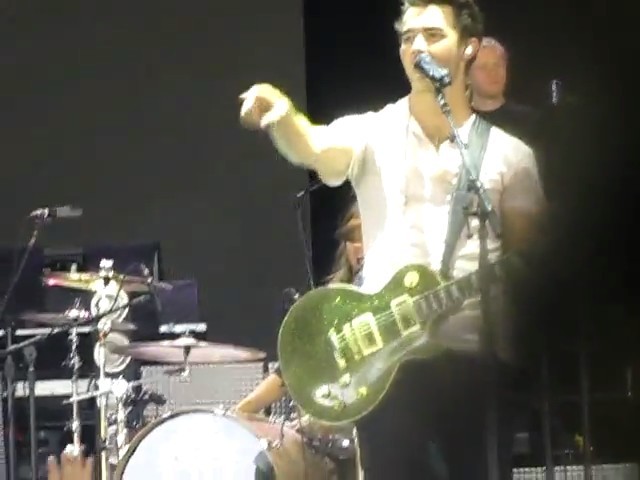 bscap0033 - Jonas Brothers - Year 3000 - Chicago IL - Soundcheck - Opening Night 8 7 10
