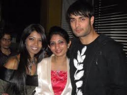 images (1) - Vivian Dsena