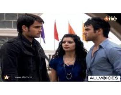 images (12) - Sukirti Kandpal si Vivian Dsena Akka Piya si Abhay