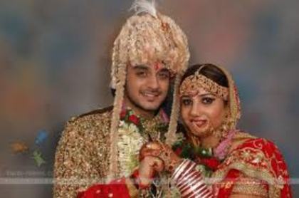 download (1) - Nunta lui Angad Hasija si Pari