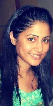 254929_222100784480543_199511556739466_801265_5356866_n - Akshara-Hina Khan