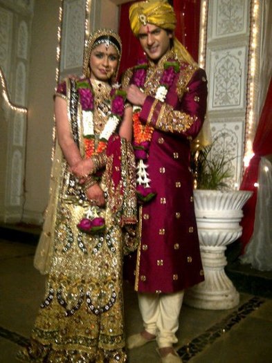 262834_240296135994341_199511556739466_875064_2712063_n - Yeh Rishta Kya Kehlata Hai - Dragoste dulce-amara