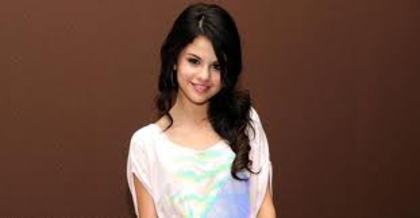 images - poze cu selena gomez hit the light