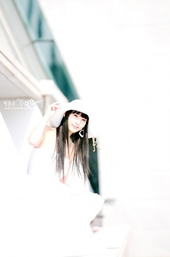 seo-you-jin-white-dress-21-332x500 - Seo You Jin