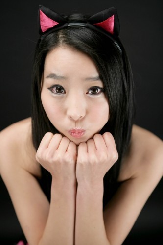 vu5p2344-333x500 - Seo You Jin