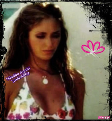 0084431939 - 1-Anahi Pics 6-1