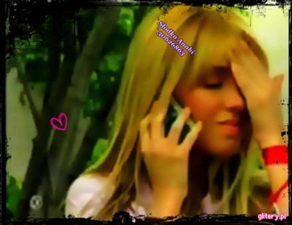 0084432183 - 1-Anahi Pics 6-1
