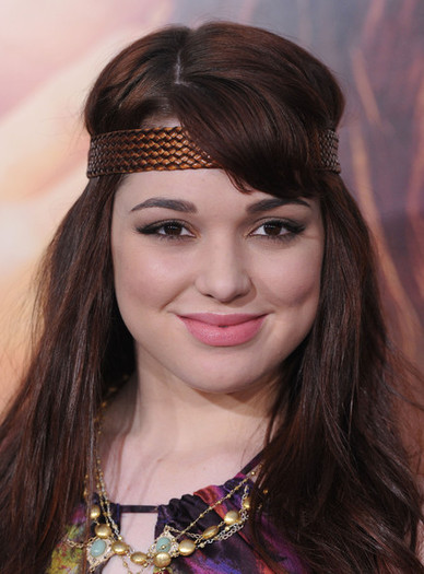 23311 - o - Jennifer Stone - o