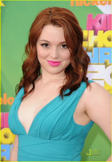 jennifer-stone-kids-choice-awards-01 - o - Jennifer Stone - o