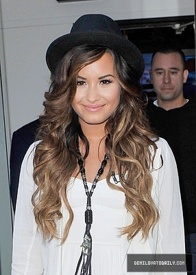 Demi (3) - Demi - September 19 - Arriving and Leaving Good Morning America