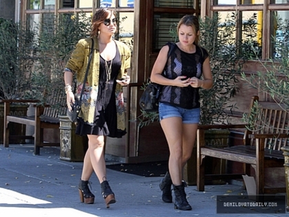 Demi (10) - Demi - August 30 - Runs errands in Sherman Oaks CA