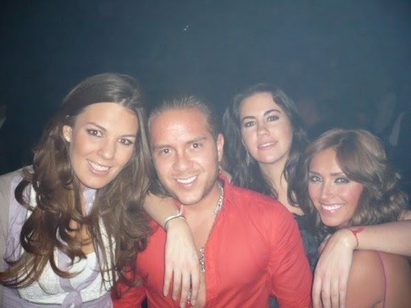 Anahi en Boda con Amigos..., - 1-Anahi e amigos-1