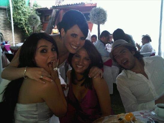 Dul, may y poncho em festa de casamento - 1-Anahi e amigos-1