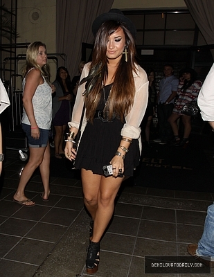 Demi - Demi - August 3 - Made her way out of Teddy in Los Angeles CA