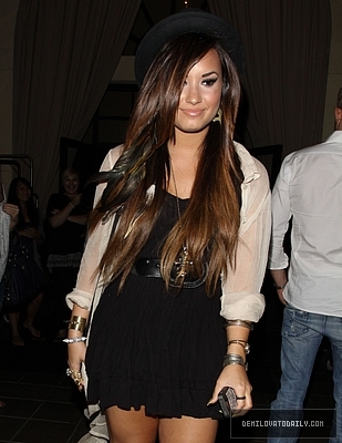 Demi (3) - Demi - August 3 - Made her way out of Teddy in Los Angeles CA
