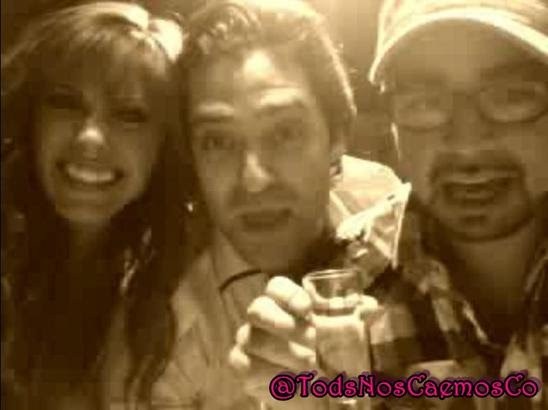 PQAAAKTZkYWhdgM8pkC9EceUQWUztVaf9MqvgIkd0LGpJbq60KMVkXptiBhY20V5Kh3JZG73iPLKen_B31nnKebtPj4Am1T1UA3t - 1-Anahi e amigos-1