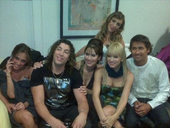 PQAAALaN1ha5izRHPkzV9MZyXun835zsw91QSDCxWL2u8Xm_uy2qxVMlXb9hMd3aueUTOca7ILsusYLysJI920M_NDUAm1T1UBAK - 1-Anahi e amigos-1