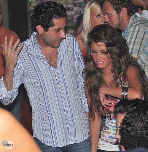 PQAAAPTHaC06VA1HMn1Gj7qo9Mrqs0MPLMMgPSkbEYmg_a6K75fSa632UB3OkG_V4mqgfnhFpf0Ua6ZmN9wNCwaSXSAAm1T1UGv8 - 1-Anahi e amigos-1