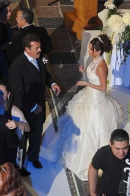 20.07 - Gravando cenas do Casamento de Angélica e Ricardo (MX)...