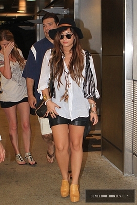 Demi (2) - Demi - July 24 - Arriving into Miami International Airport
