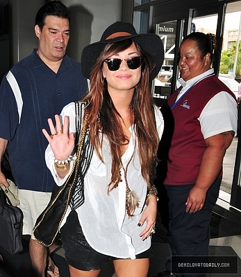 Demi (3) - Demi - July 24 - Departs from LAX Airport