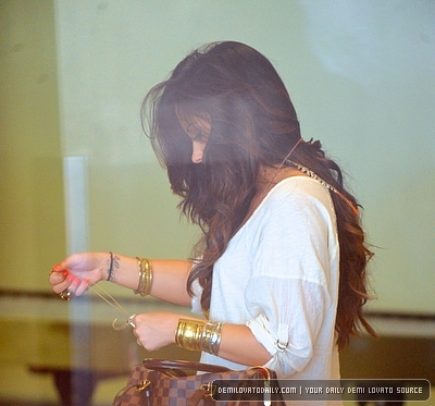 Demi (14) - Demi - June 6 - Departs from LAX Airport