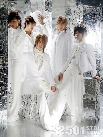 41921919_MRTDRFKPE - band SS501