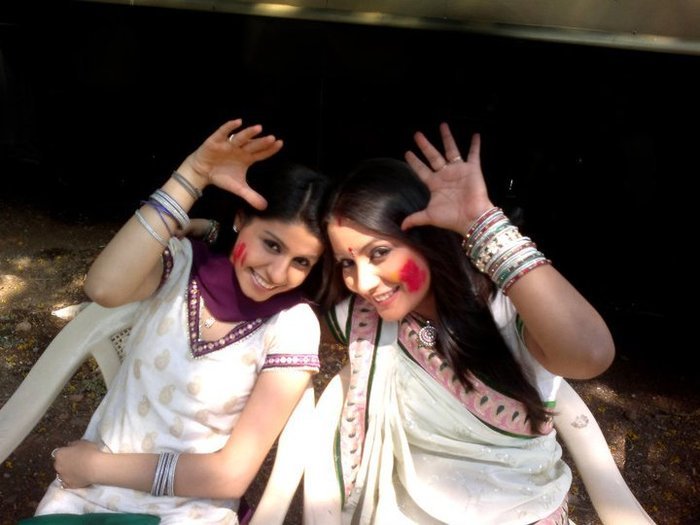 Holi in Love [15] - Dragoste dulce amara - Holi