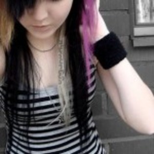 moda_2009_tunsori_emo_10-150x150