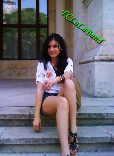 393754_314579385224108_314566711892042_1536611_769364026_n - xAlina