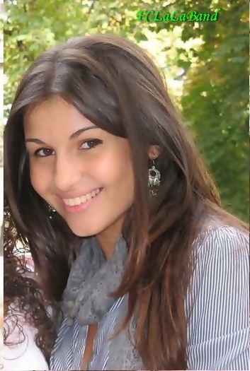 398528_219015904839657_189659414441973_466654_1564339406_n - xAlina