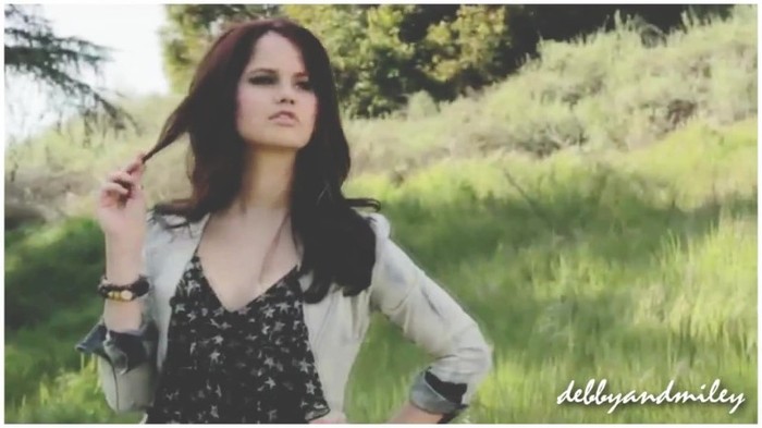music sounds better with debby ryan. ♪♫ [video with very special dedication.♥] 007 - Music - Sounds - Better - with - Debby - Ryan