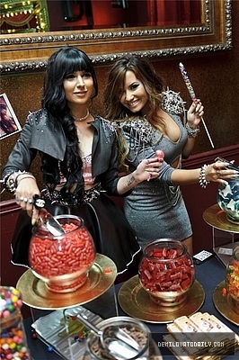 Demi - Demi - August 19 - Demi and Hanna Joint Birthday Bash