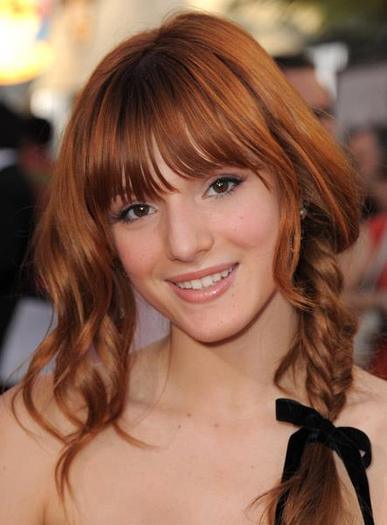 301993_256309861070953_119669298068344_680693_732609266_n - Bella Thorne