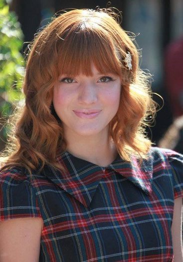 321287_264880396880566_119669298068344_704583_1962258688_n - Bella Thorne