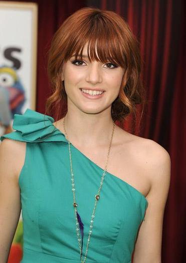 375636_273313929370546_119669298068344_731147_179316953_n - Bella Thorne