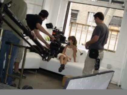 MV5BMTc0OTcxOTEzMF5BMl5BanBnXkFyZXN1bWU@._V1._SX267_SY200_ - Bella Thorne