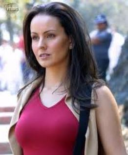 images (16) - Alejandra Barros