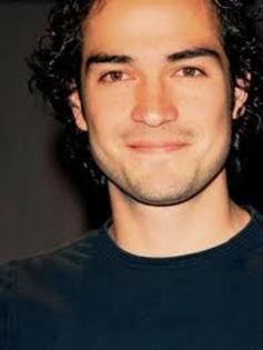 images (11) - Alfonso Herrera