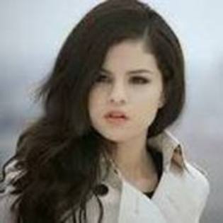 51884909_TKVMAQF2 - Al catelea vizitator esti
