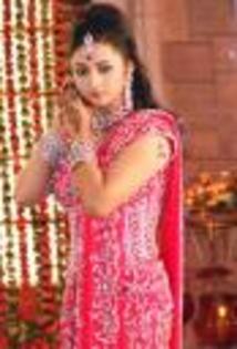 divyanka-tripathi006.thumbnail[1] - a ta pentru totdeauna