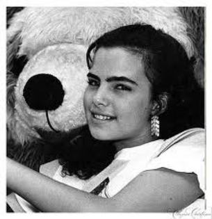 images (50) - Ana Paula Arosio