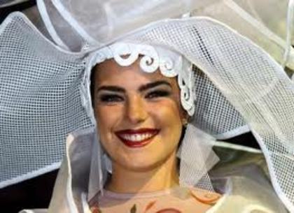 images (84) - Ana Paula Arosio