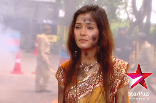 Good bye Sadhna in Love [27] - BIDAAI - Good bye Sadhna