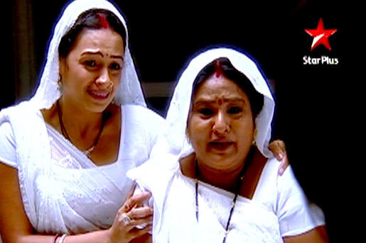 Good bye Sadhna in Love [43]