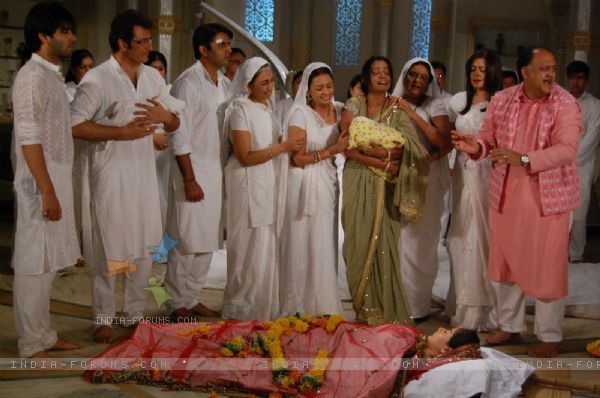 Good bye Sadhna in Love [57]