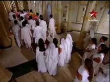 Good bye Sadhna in Love [64]