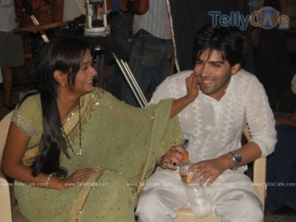 Good bye Sadhna in Love [73]