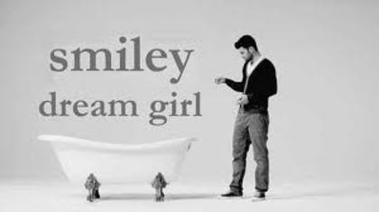 index - dream girl_smiley